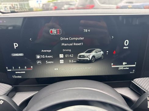 New 2026 Nissan Kicks SR w/ SR Premium Package AWD/4WD image 22