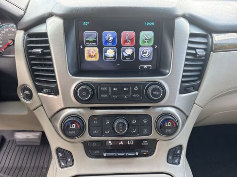 Used 2017 GMC Yukon XL Denali w/ Enhanced Security Package AWD/4WD image 30