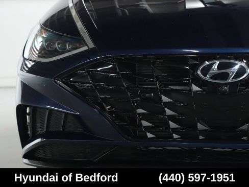 Used 2021 Hyundai Sonata Limited FWD image 6