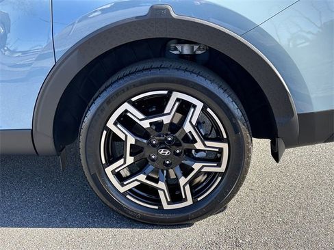 Used 2025 Hyundai Santa Cruz Limited image 20