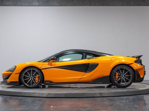 Used 2019 McLaren 600LT RWD image 28