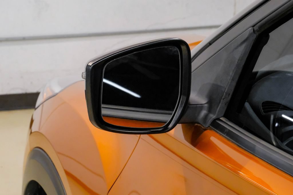 Used 2023 Nissan Kicks SR FWD image 52