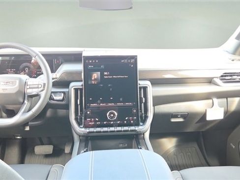 New 2026 GMC Yukon XL Elevation w/ LPO, Floor Liner Package image 26