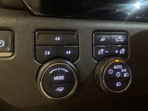 Used 2024 Chevrolet Silverado 2500 LT w/ All Star Edition image 22