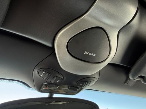 Used 2008 Porsche Boxster RWD image 32