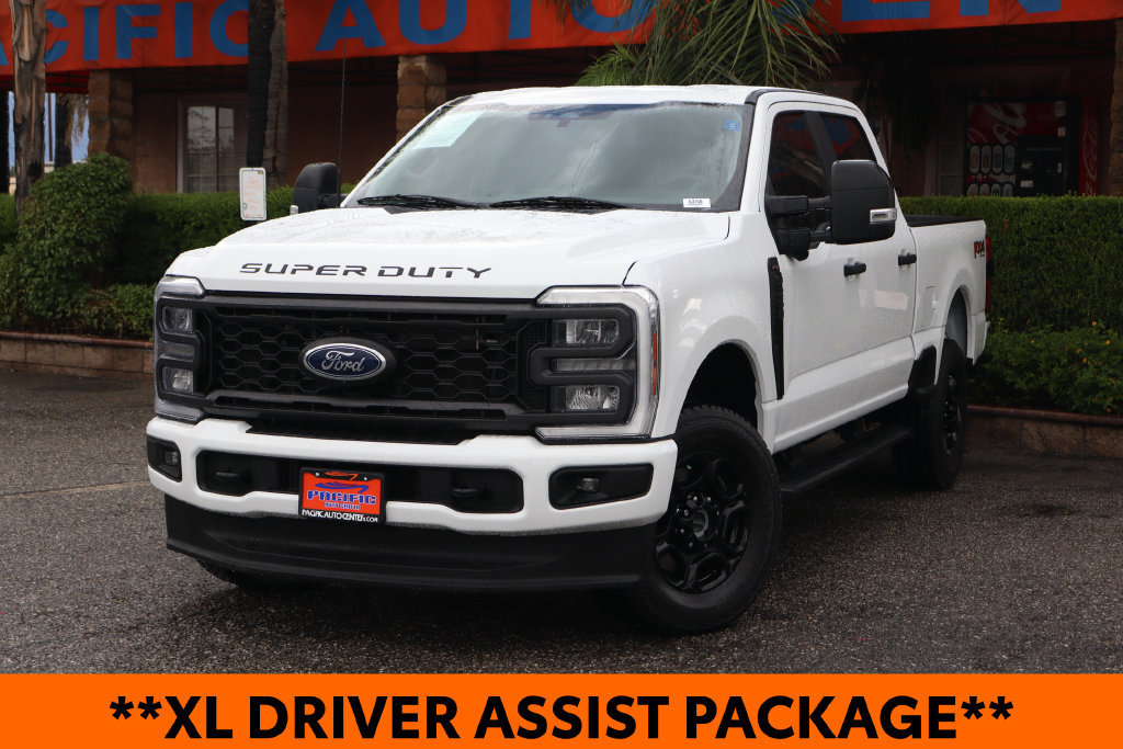 Used 2024 Ford F250 XL w/ STX Appearance Package AWD/4WD image 4