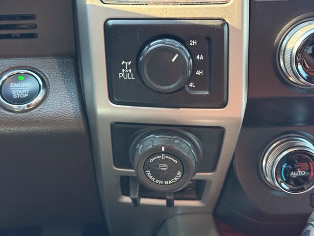 Used 2019 Ford F150 King Ranch w/ Equipment Group 601A Luxury AWD/4WD image 17