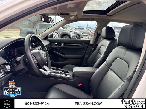 Used 2024 Honda Civic Touring image 16