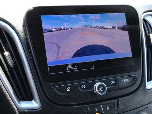 Certified 2023 Chevrolet Malibu LT FWD image 10