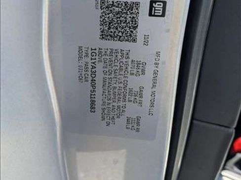 Used 2023 Chevrolet Corvette Stingray Convertible w/ 1LT image 16