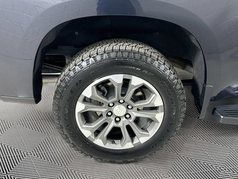 Used 2024 Chevrolet Silverado 1500 High Country AWD/4WD image 28