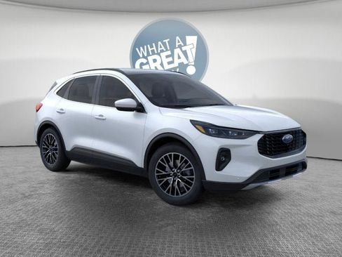 New 2025 Ford Escape SE w/ PHEV Premium Package image 7
