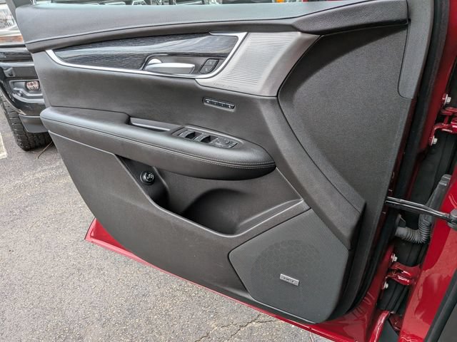 Used 2020 Cadillac XT5 Premium Luxury AWD/4WD image 24