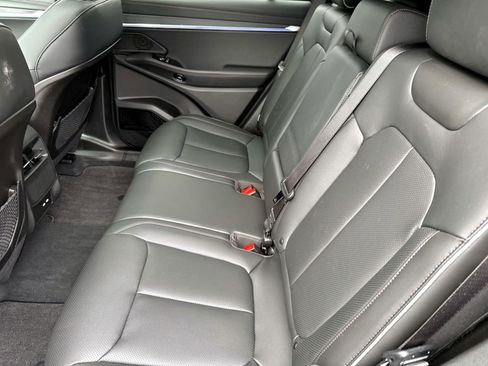 New 2025 Jeep Wagoneer S Limited image 9