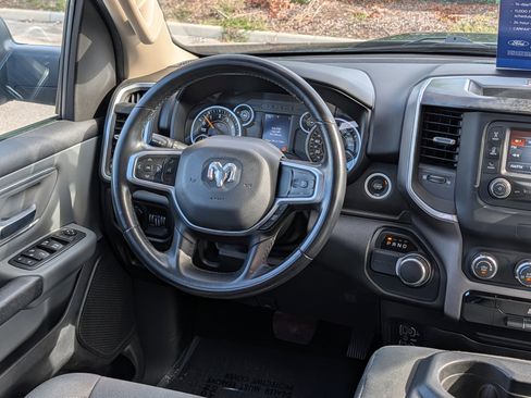 Used 2019 RAM 1500 Big Horn RWD image 16