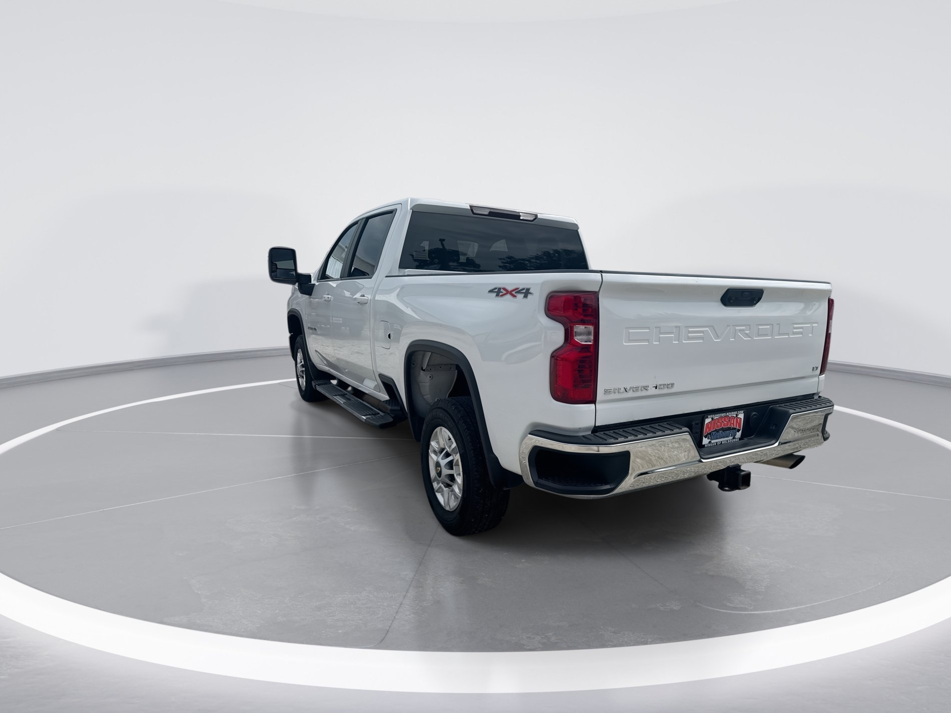 Used 2025 Chevrolet Silverado 2500 LT w/ Convenience Package AWD/4WD image 6