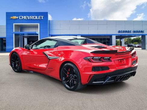 Used 2026 Chevrolet Corvette Z06 w/ Stealth Interior Trim Package RWD image 3