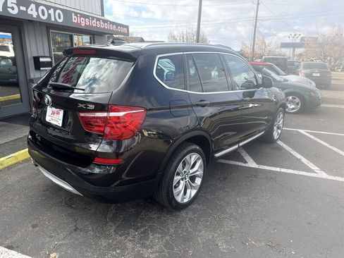 Used 2017 BMW X3 xDrive28i image 4