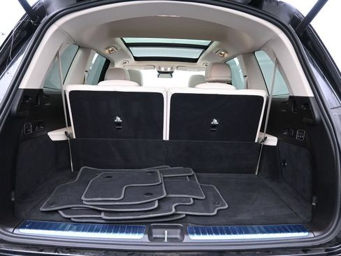 Used 2024 Mercedes-Benz GLS 450 4MATIC image 29