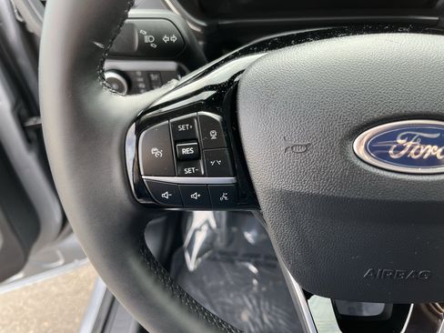 Used 2024 Ford Escape Platinum image 20
