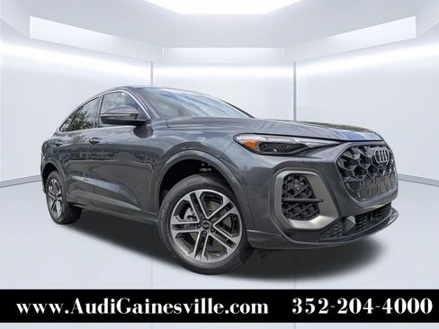 New 2026 Audi Q5 Premium Plus AWD/4WD image 1