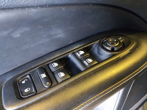Used 2018 Jeep Compass Sport w/ Tech Group AWD/4WD image 27