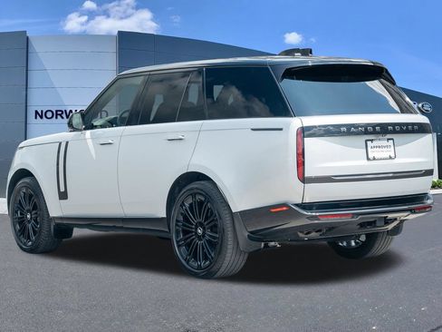 Certified 2024 Land Rover Range Rover SE AWD/4WD image 6