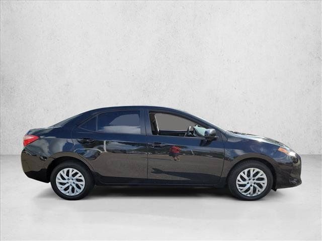Used 2019 Toyota Corolla LE FWD image 4