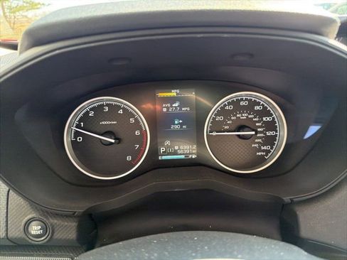 Used 2019 Subaru Forester Limited image 9