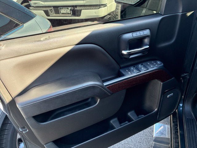 Used 2017 GMC Sierra 1500 SLT AWD/4WD image 18