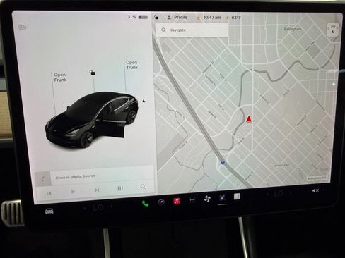 Used 2018 Tesla Model 3 Long Range RWD image 44