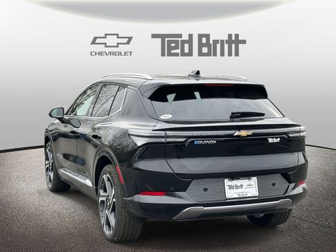 New 2026 Chevrolet Equinox EV LT image 6
