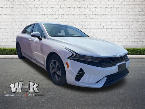 Used 2021 Kia K5 LXS FWD image 1