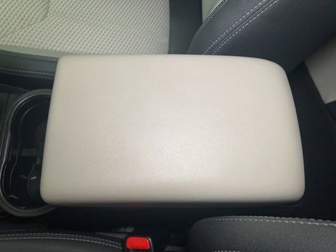 Used 2021 Subaru Forester Premium image 26