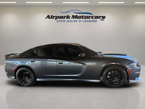 Used 2022 Dodge Charger GT image 6