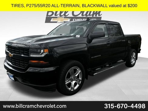 Used 2018 Chevrolet Silverado 1500 Custom w/ Custom Value Package AWD/4WD image 10