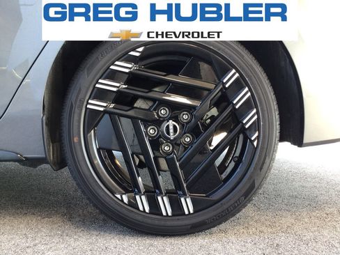Used 2026 Nissan Sentra SR w/ Floor Mat Package FWD image 18