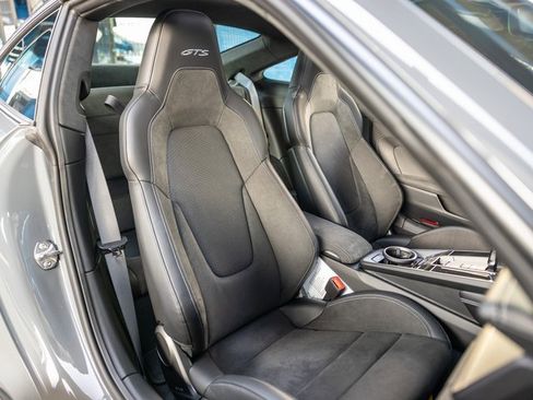 Used 2025 Porsche 911 Carrera 4 GTS image 51