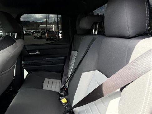 Certified 2024 Toyota Tacoma TRD Off-Road image 11