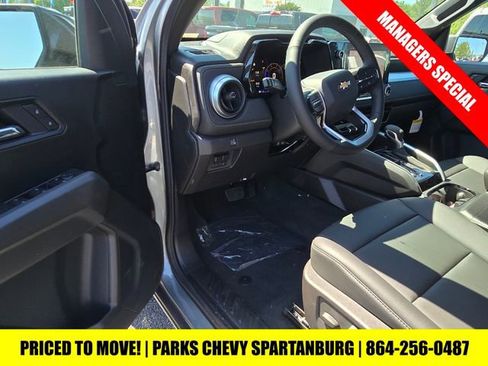 New 2025 Chevrolet Colorado LT w/ LT Convenience Package image 15