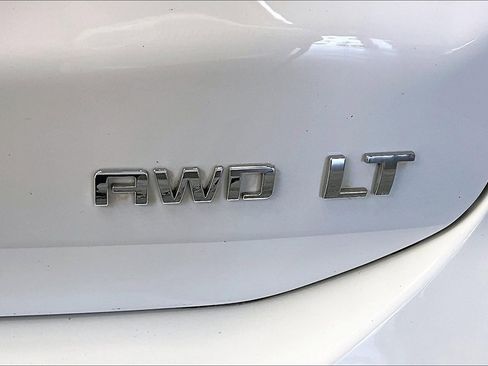 Used 2022 Chevrolet Equinox LT image 7