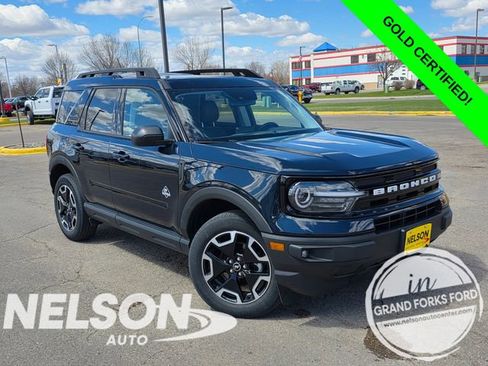Certified 2023 Ford Bronco Sport Outer Banks w/ Tech Package AWD/4WD image 1
