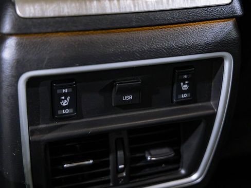 Used 2018 Nissan Murano SL image 34