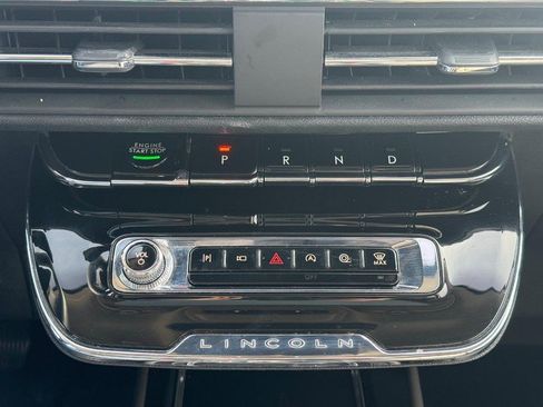 Certified 2023 Lincoln Corsair AWD w/ Equipment Group 101A image 15