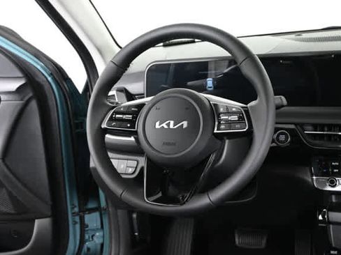 New 2026 Kia Seltos S AWD/4WD image 3