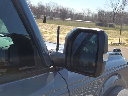 Certified 2023 Ford Bronco Wildtrak image 6