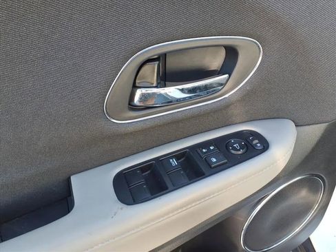 Used 2022 Honda HR-V EX image 25