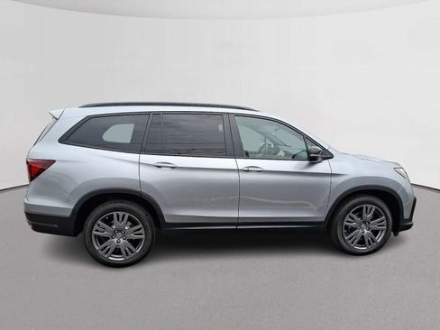 Certified 2022 Honda Pilot Sport image 12