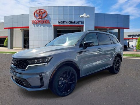 Used 2023 Kia Sorento SX FWD image 5