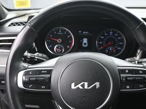 Used 2022 Kia K5 GT-Line image 9